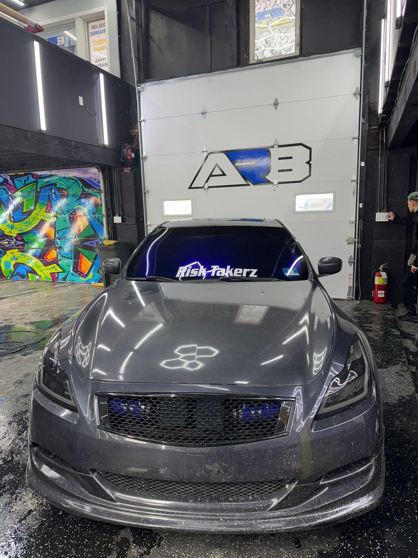 Chameleon Ceramic Window Film - Dark Purple 15%