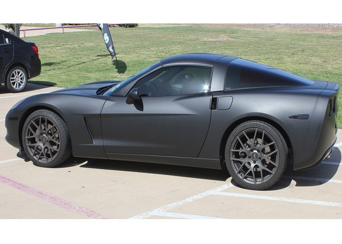Carbon Fiber Design, Matte Black, Glossy Black Vinyl Wrap 60″