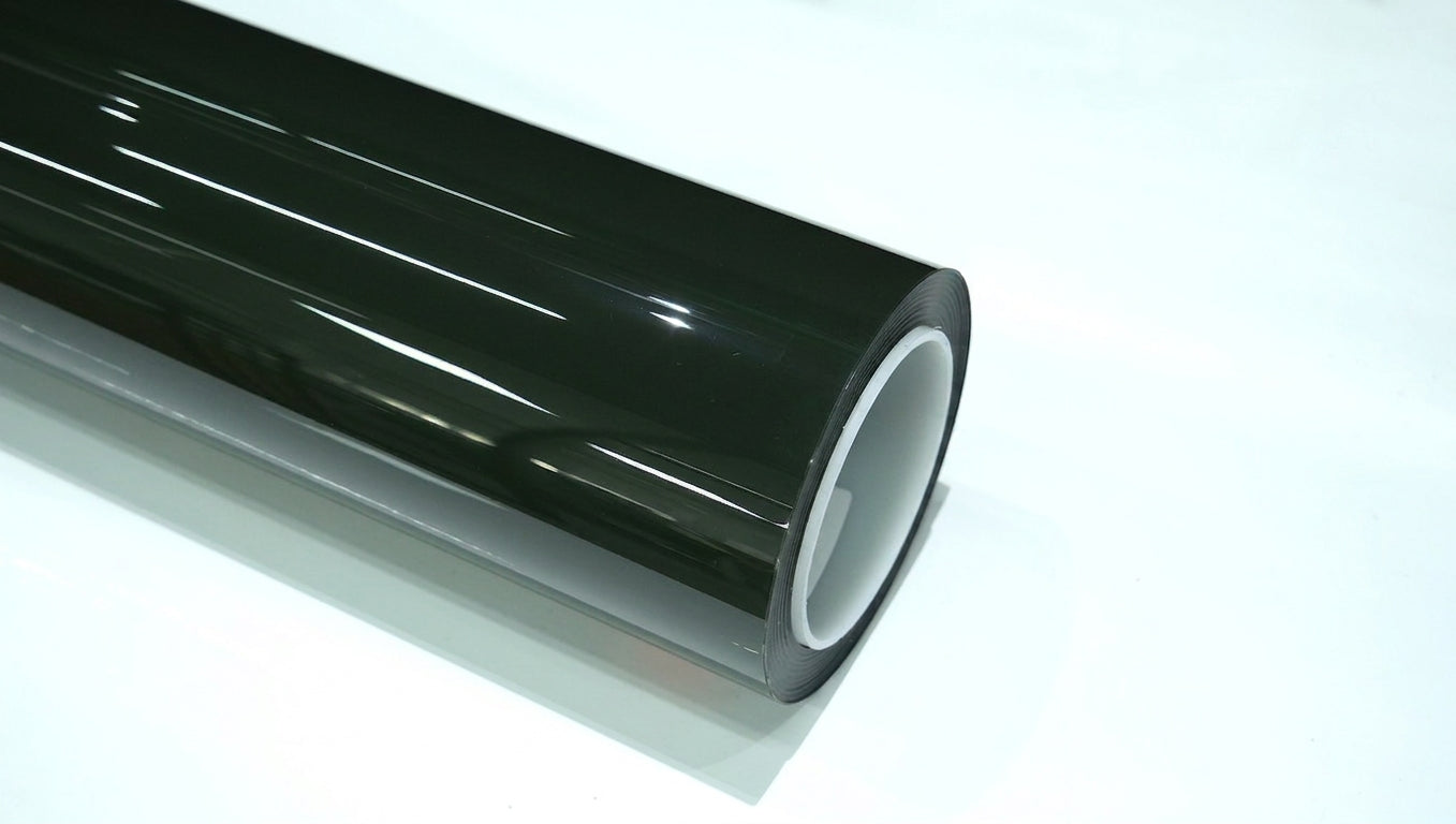 black-olive-green roll