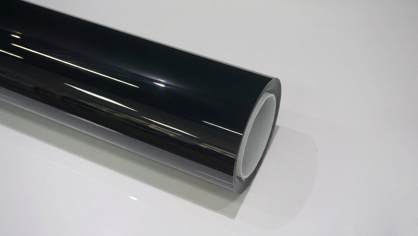 obsidian-black roll